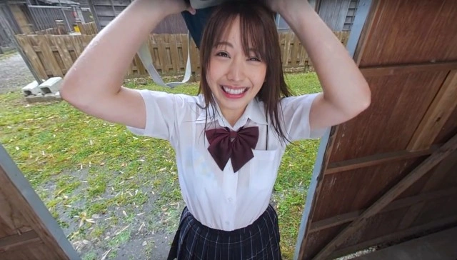 Soaked At The Bus Stop On A Summer Day P3 VR Adult Videos